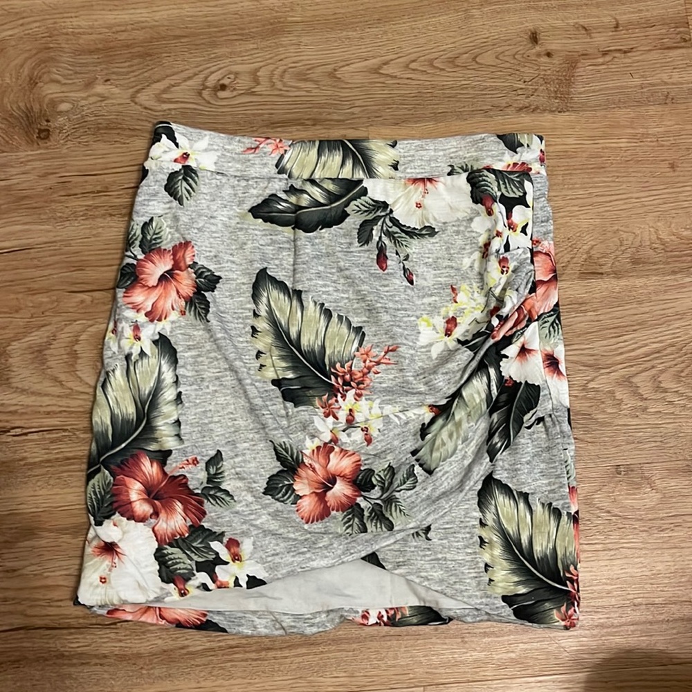 Zara tulip skirt